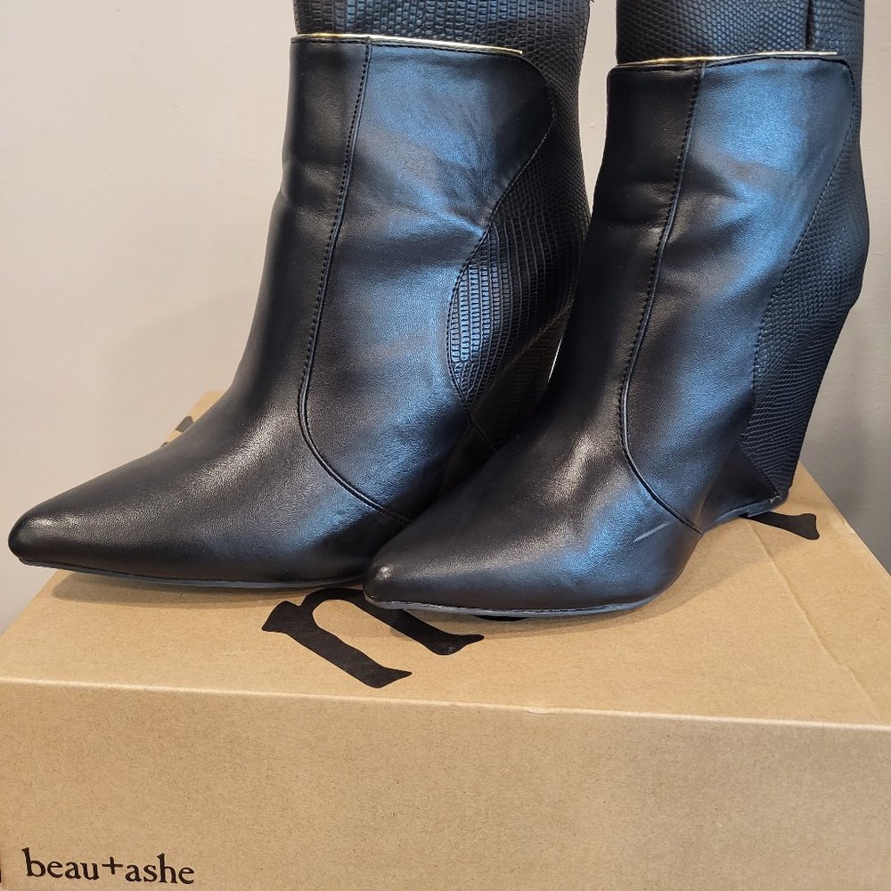 Beau + Ashe Zylan Black Wedge Boots